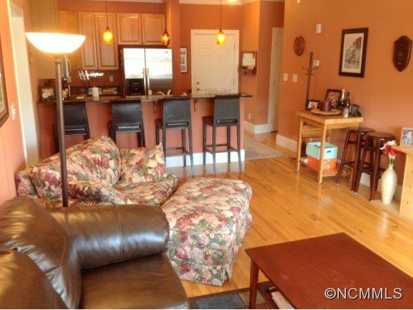 155 S. Lexington Avenue #407 - Photo 2