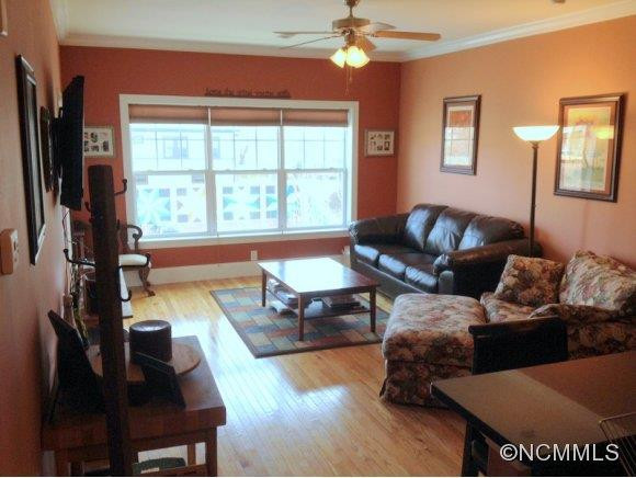 155 S. Lexington Avenue #407 - Photo 3