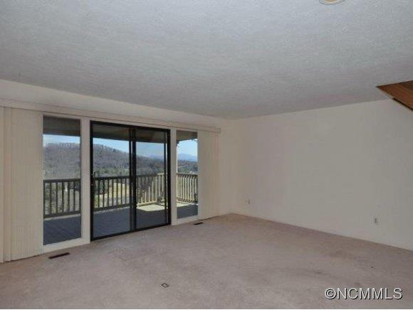 510 DAVIS MOUNTAIN RD - Photo 3
