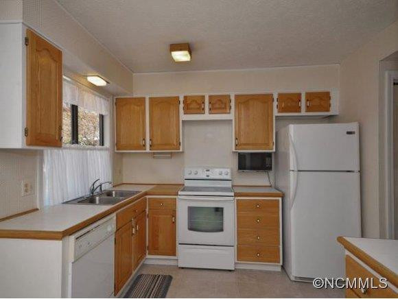 510 DAVIS MOUNTAIN RD - Photo 7