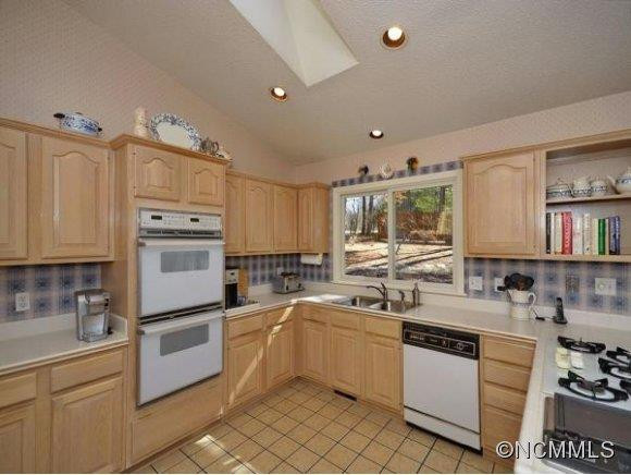 110 Sweetwater Hills Drive - Photo 12