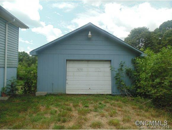 241 Toms Lake Road - Photo 4