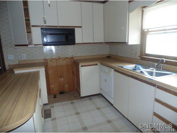 241 Toms Lake Road - Photo 8
