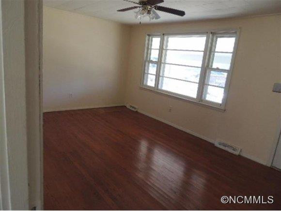 118 Rosedale - Photo 2