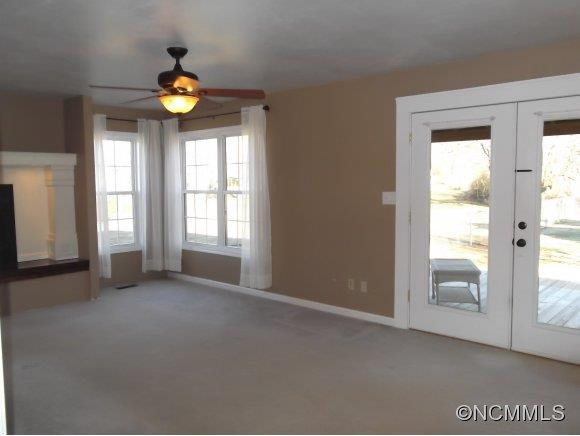 40 Burgin Way - Photo 2