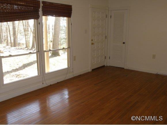 7 Jonway Court - Photo 2