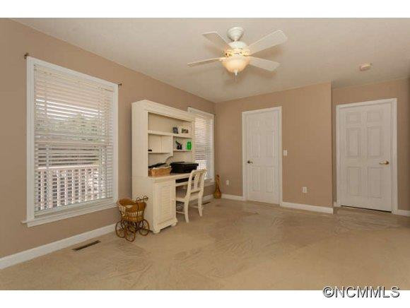 98 Spicebush Court - Photo 12