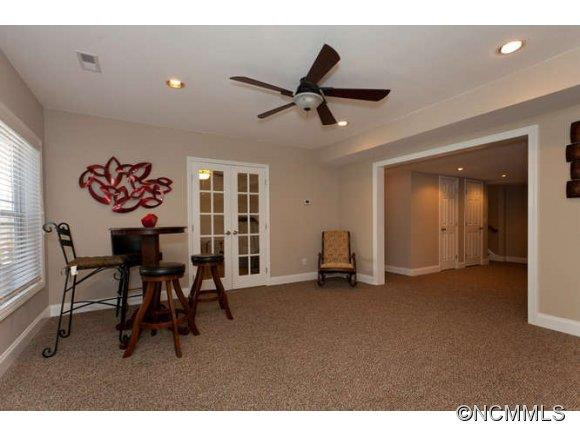 98 Spicebush Court - Photo 16