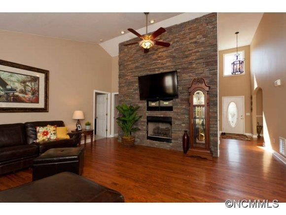 98 Spicebush Court - Photo 3