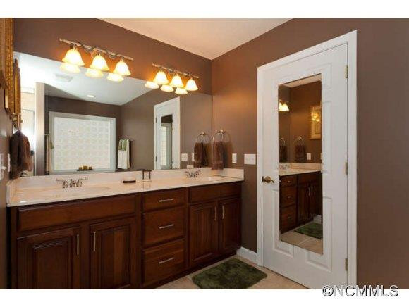 98 Spicebush Court - Photo 9