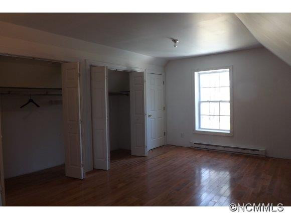 402 Winding Creek Drive - Photo 9