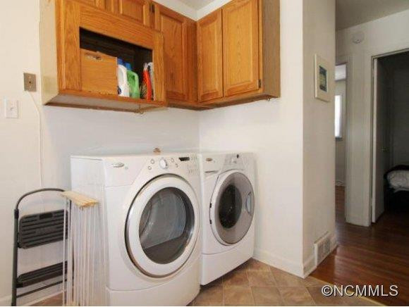 186 EDGEWOOD RD - Photo 9