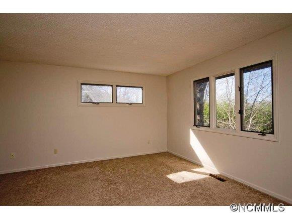 15 Covewood Rd - Photo 7