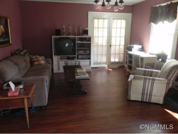 118 Forest Hill Road - Photo 3