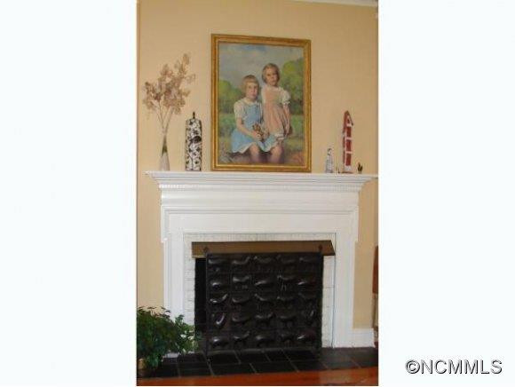 76 Griffing Boulevard - Photo 4