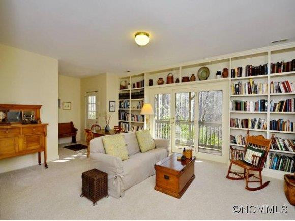 17 MUNN DRIVE - Photo 12
