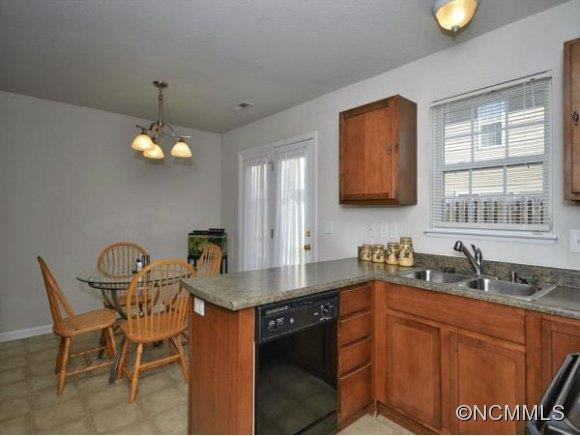 54 LANCEFORD CIRCLE - Photo 10