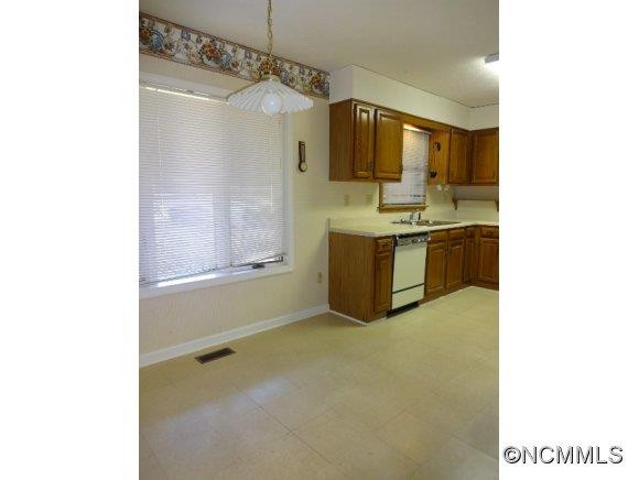 116 ATWOOD DRIVE - Photo 9