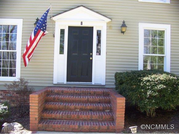 8 Woodmere Drive - Photo 24
