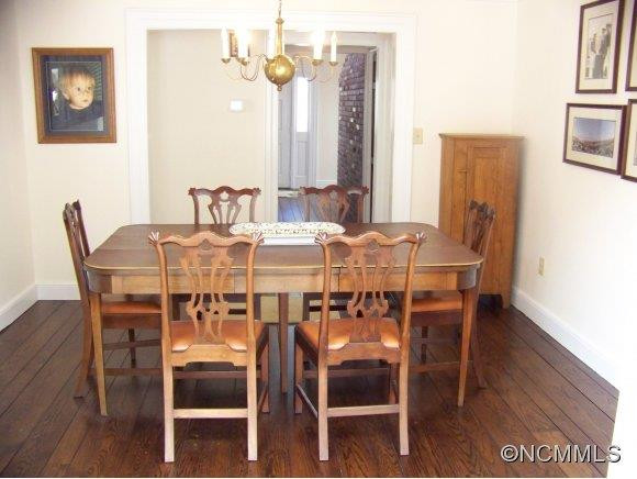8 Woodmere Drive - Photo 8