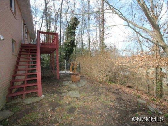 222 TIMBERLANE DR - Photo 15