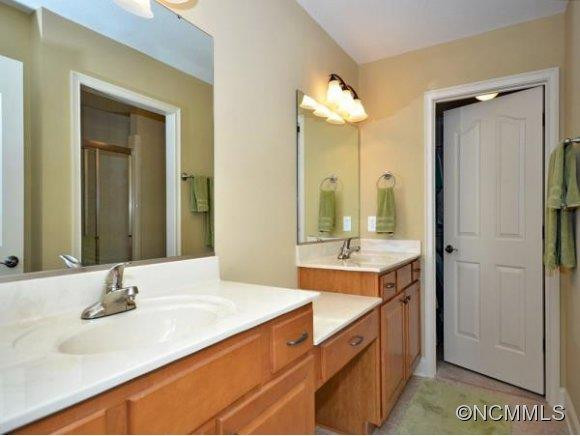 114 Summerfield Place - Photo 12