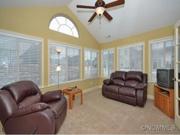 114 Summerfield Place - Photo 5