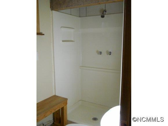 400 Spring Meadow Drive - Photo 14
