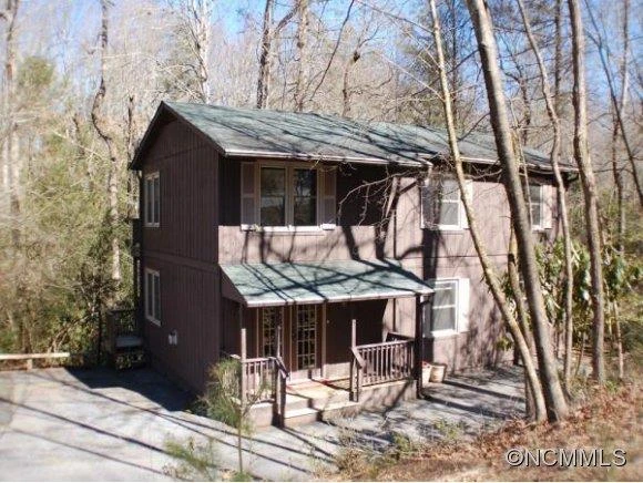 3611 CONNESTEE TRAIL