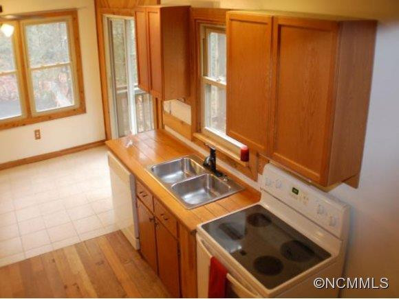3611 CONNESTEE TRAIL - Photo 6