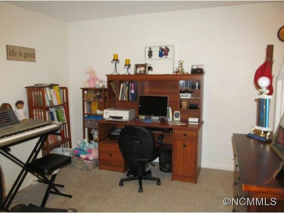 146 Creasman Hill Drive - Photo 10