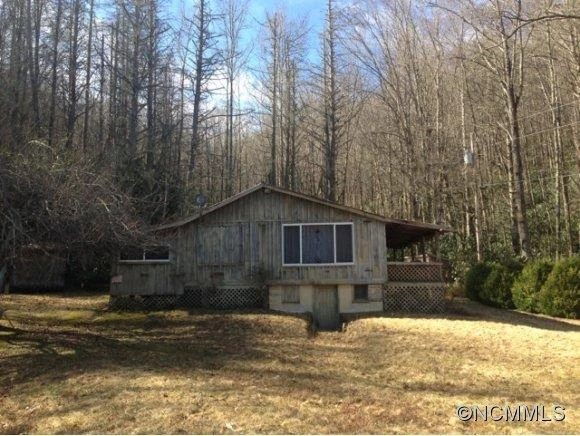 1641 White Rock