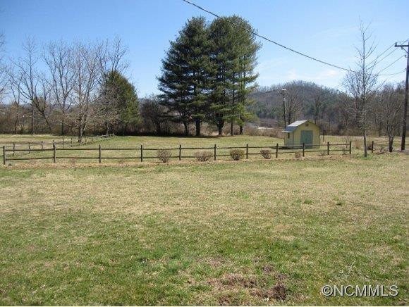 345 Forest Hills - Photo 19