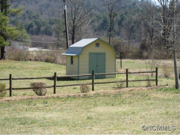 345 Forest Hills - Photo 20
