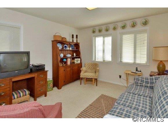51 Lake Drive Unit 4N - Photo 6