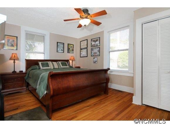 6 Laurel Avenue - Photo 7