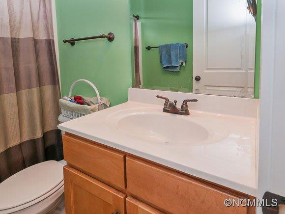 4 Roselyn Way - Photo 16