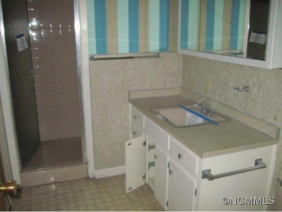 100 Holtzclaw Street - Photo 8