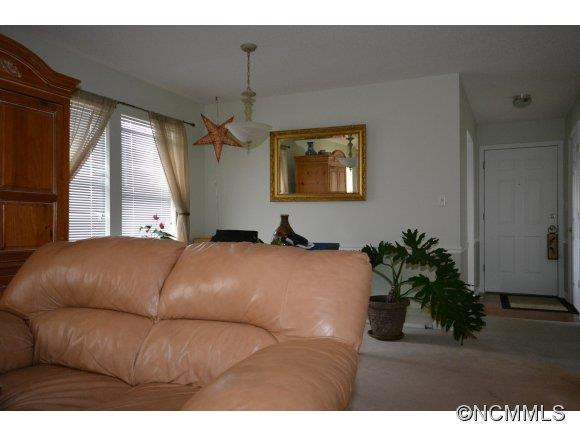 306 Abbey Circle - Photo 13