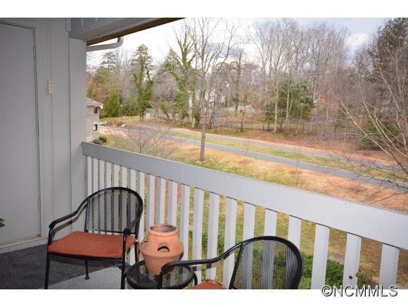 306 Abbey Circle - Photo 15