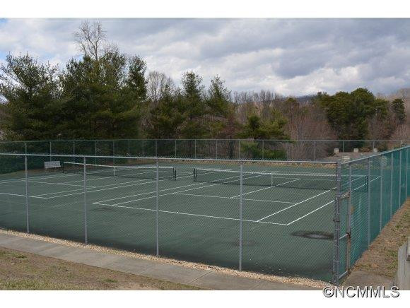 306 Abbey Circle - Photo 6