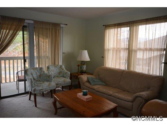 306 Abbey Circle - Photo 7