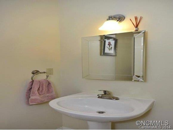 66 ABBEY LANE - Photo 18