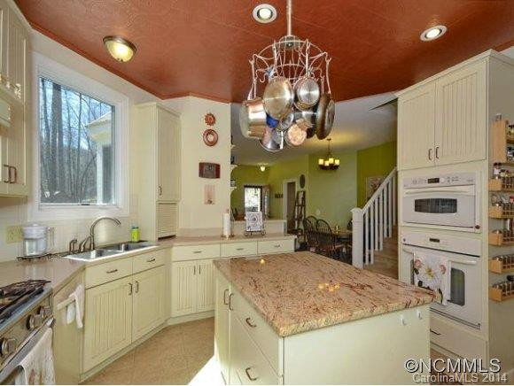 66 ABBEY LANE - Photo 9