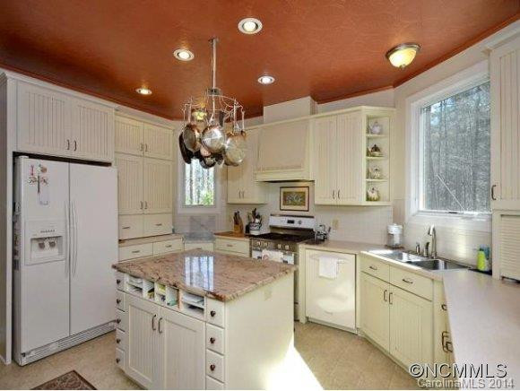 66 ABBEY LANE - Photo 10
