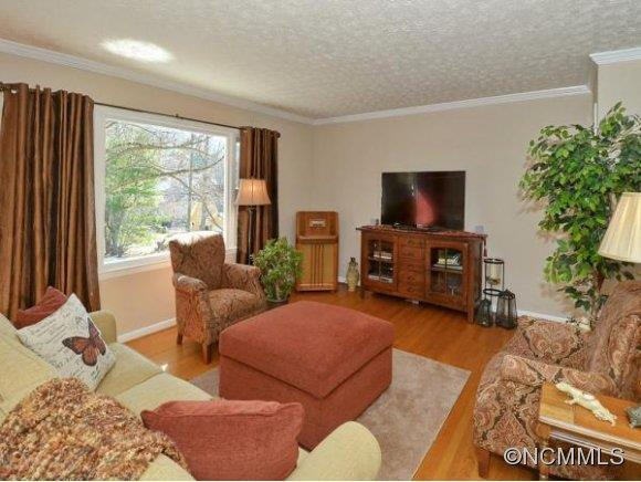 1006 NEW HAW CREEK RD - Photo 11