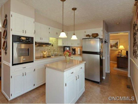 1006 NEW HAW CREEK RD - Photo 13