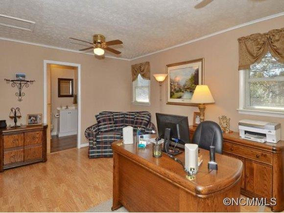 1006 NEW HAW CREEK RD - Photo 14