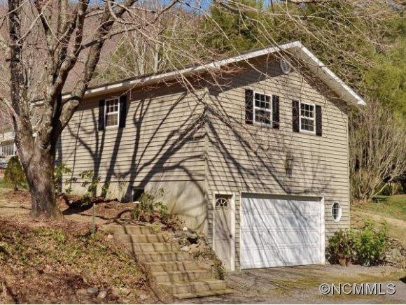 1006 NEW HAW CREEK RD - Photo 17