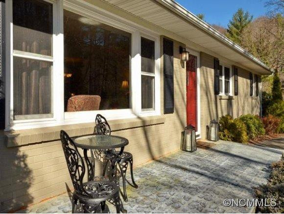 1006 NEW HAW CREEK RD - Photo 3